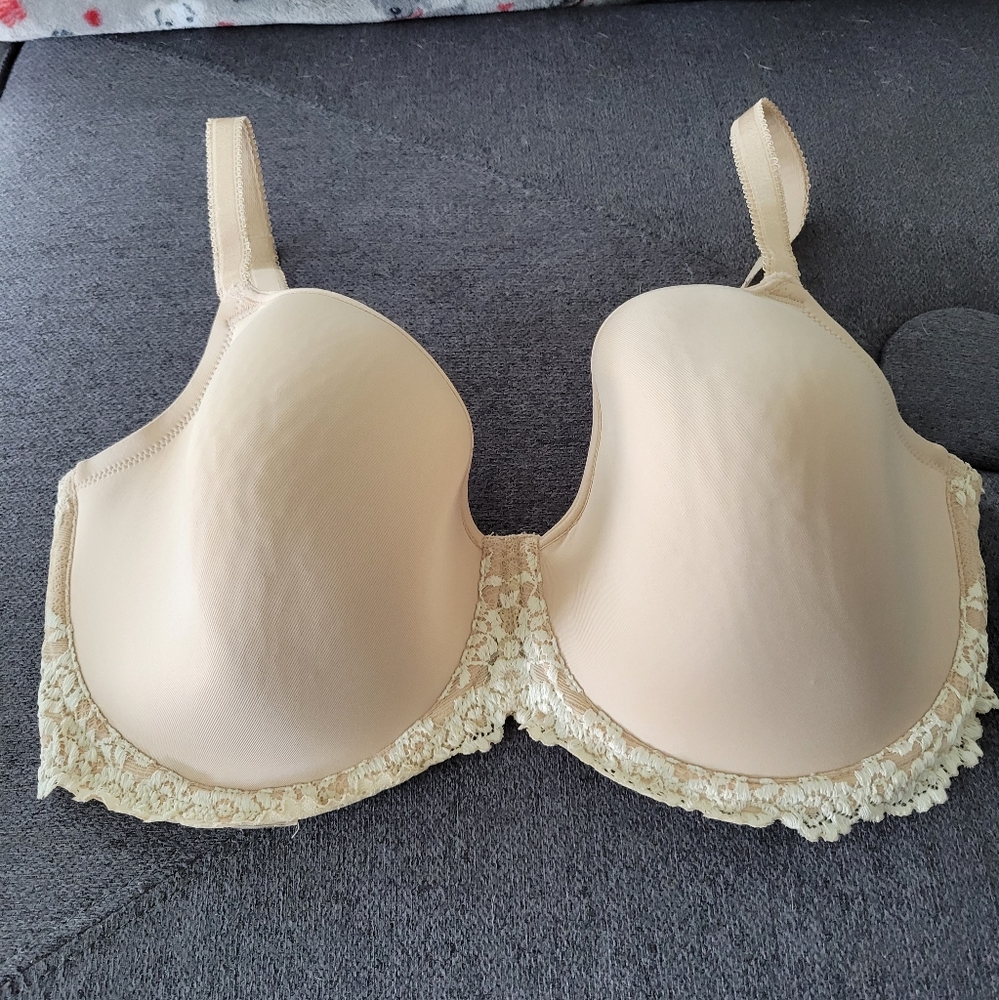 Wacoal bra. NWOT